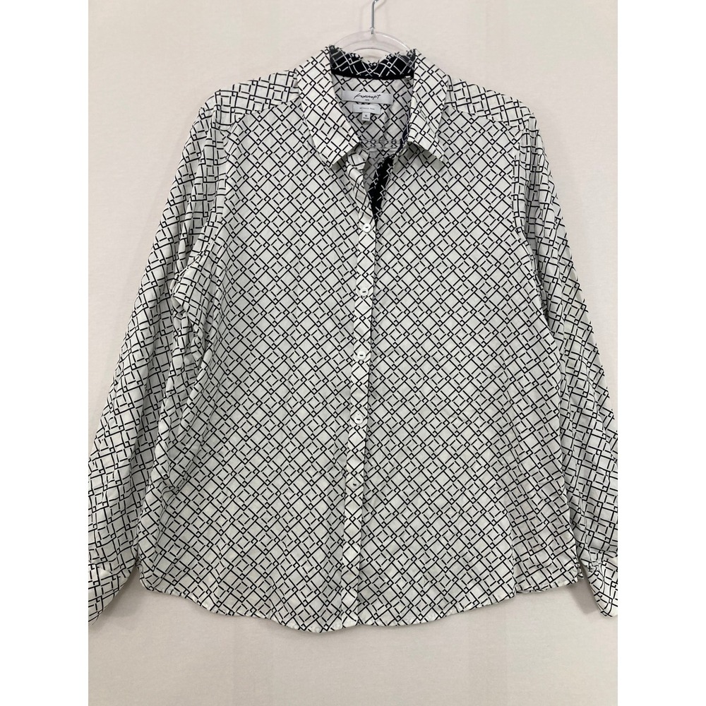 Foxcroft NYC Button Down size 16 White Black Geometric Wrinkle Free Preppy